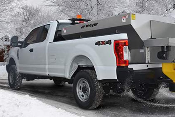 Base Line Salt Spreaders Landing Page X - Stringfellow Inc.